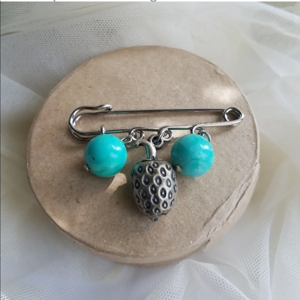 Genuine Turquoise Howlite Gemstone Silver Safety Pin Brooch - Vintage